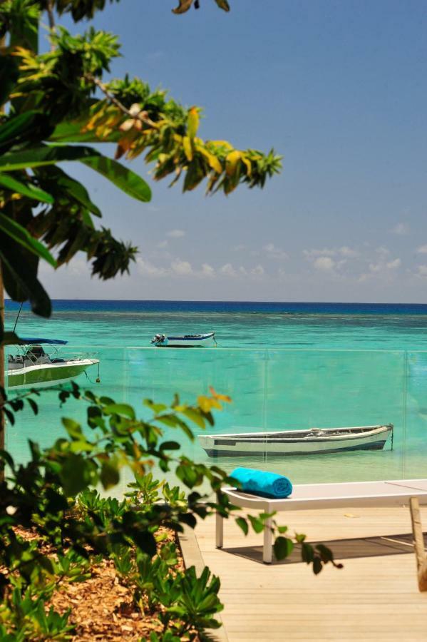 Obiches Luxury Beachfront Apartment Trou-Aux-Biches Trou-aux-Biches Exterior foto