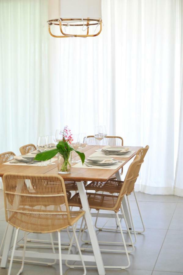 Obiches Luxury Beachfront Apartment Trou-Aux-Biches Trou-aux-Biches Exterior foto