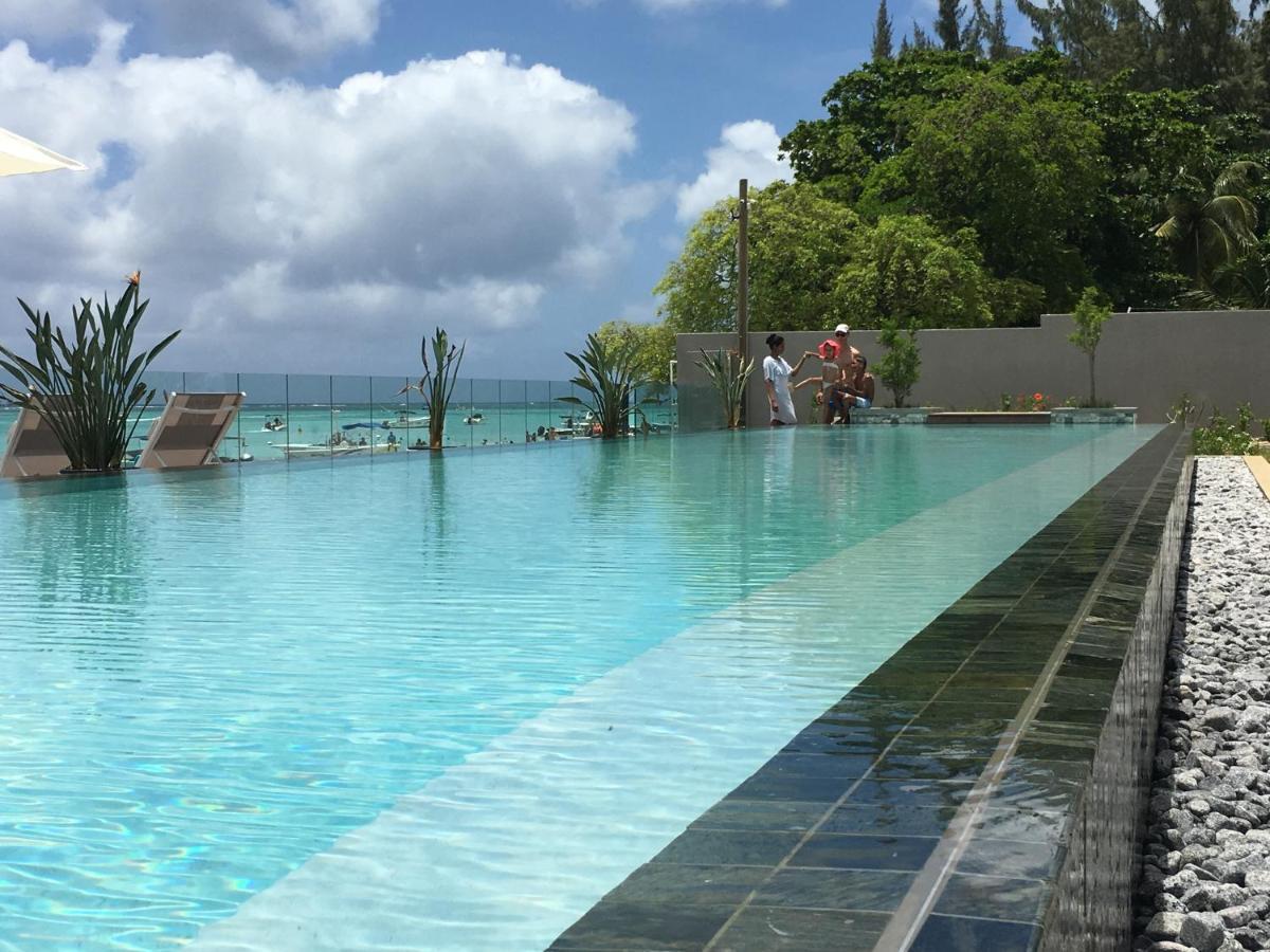 Obiches Luxury Beachfront Apartment Trou-Aux-Biches Trou-aux-Biches Exterior foto